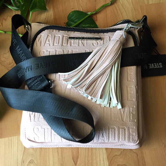 Steve Madden Crossbody Bag - Picture 6 of 11